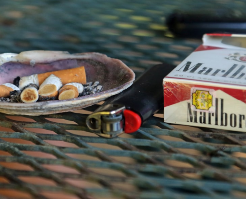 Variety of dip tobacco cans